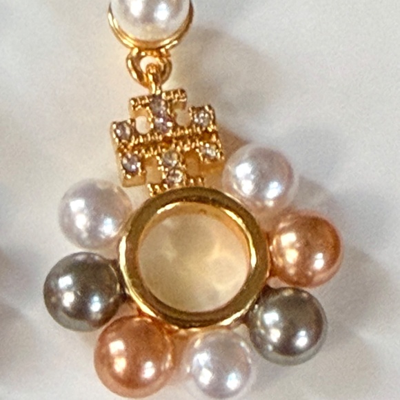 Tory Burch Earrings KIRA MULTI FAUX PEARL GOLD TONE UNIQUE PIERCED / POST NWT - Picture 8 of 16